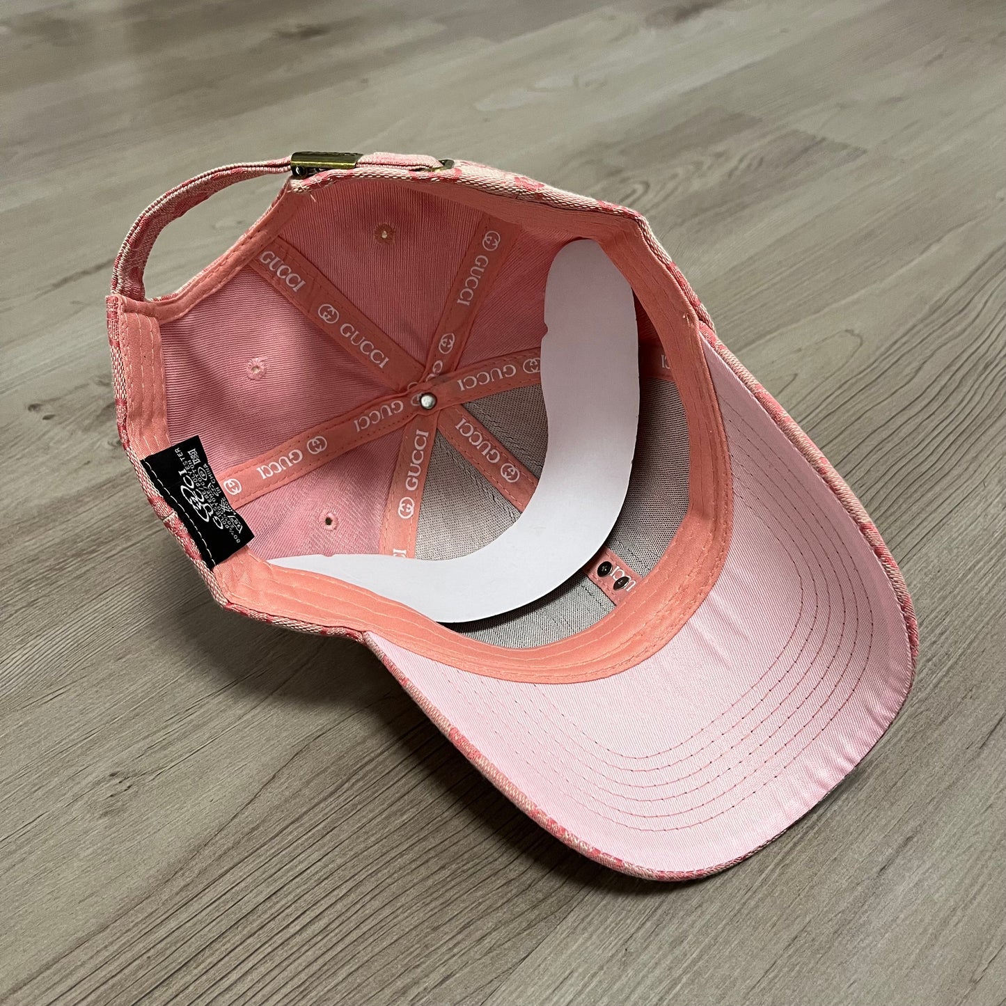 GORRA GUCCI ROSA