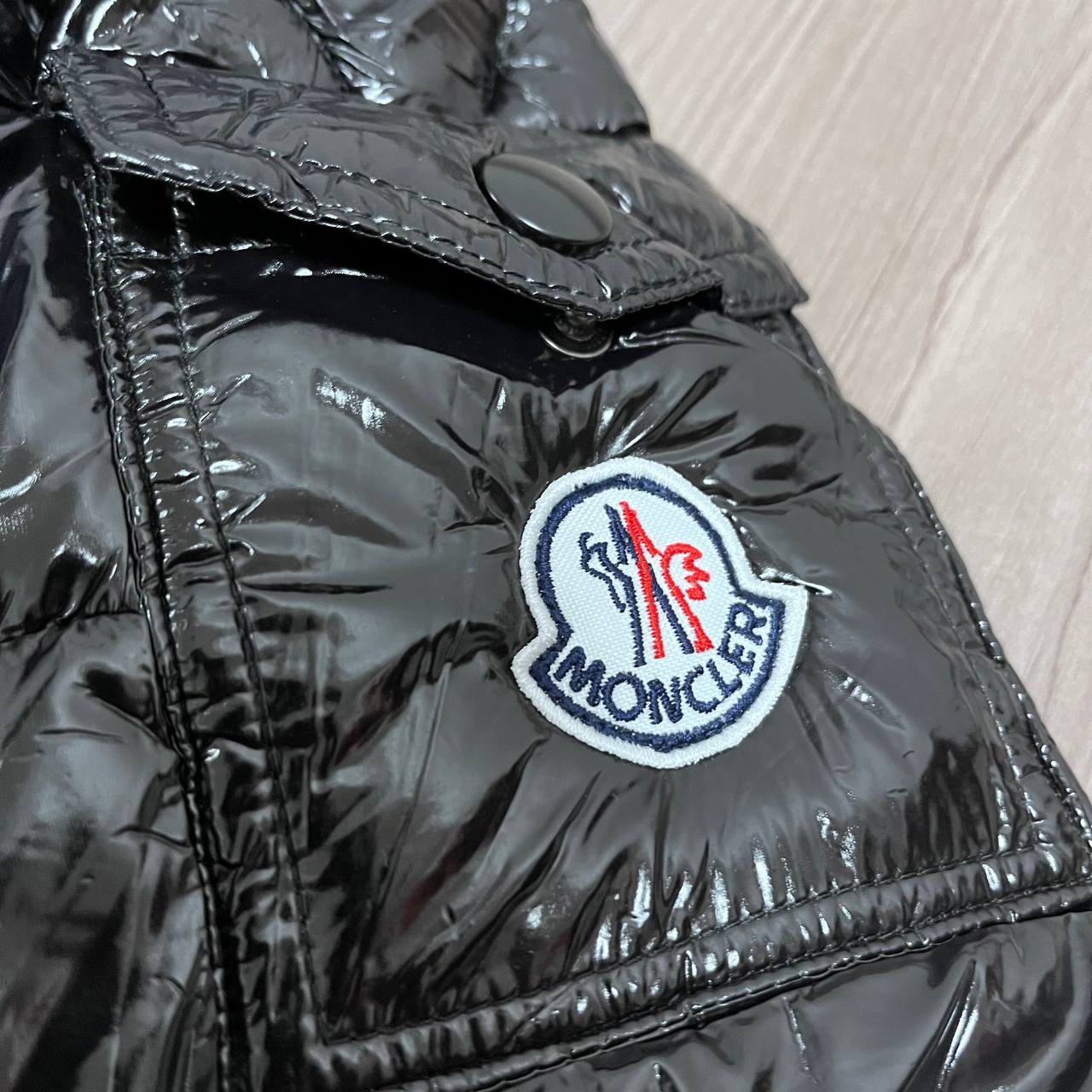 CHAQUETÓN MONCLER NEGRO