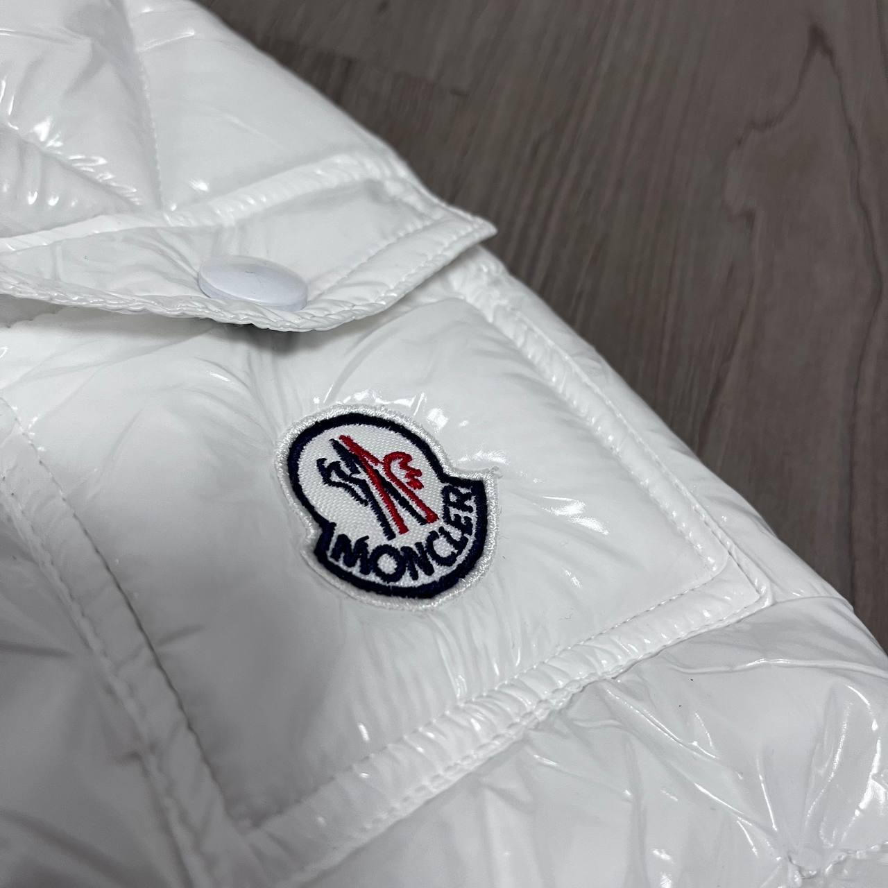 CHAQUETÓN MONCLER BLANCO